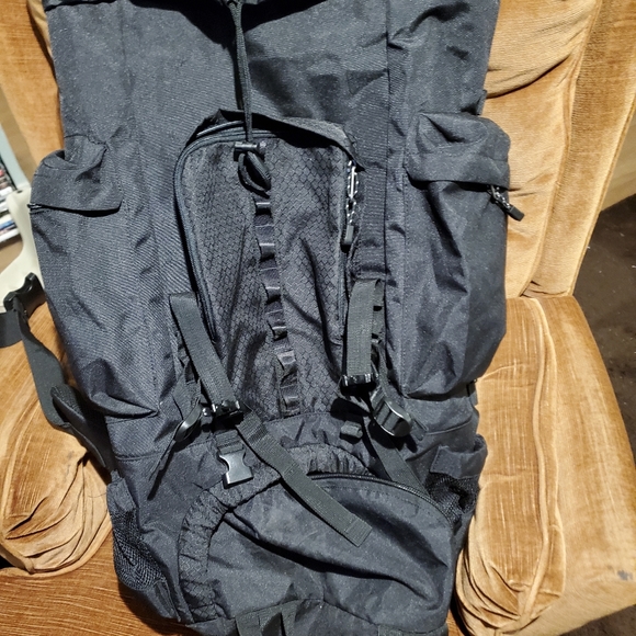 Backpack - Picture 3 of 4